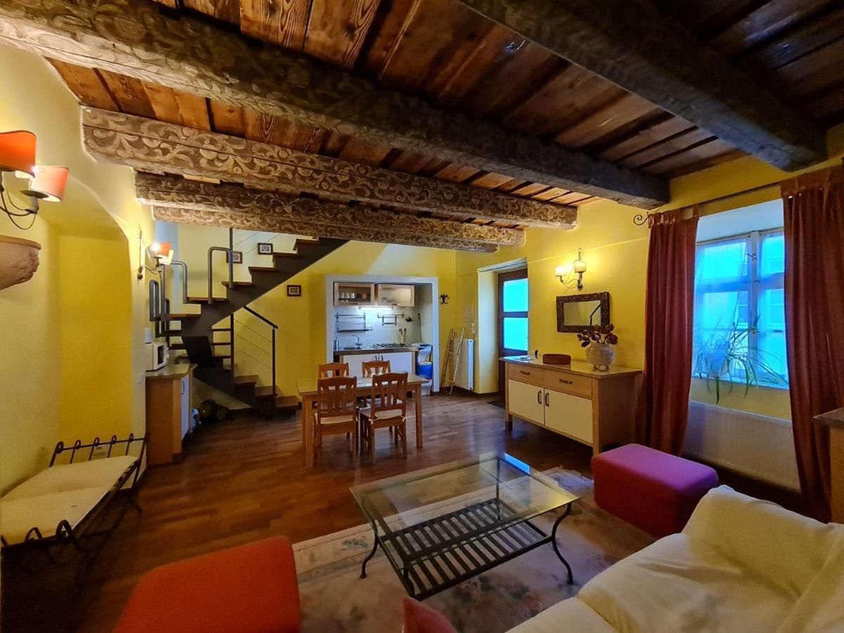 Magic Central Attic Apartment Πράγα Εξωτερικό φωτογραφία